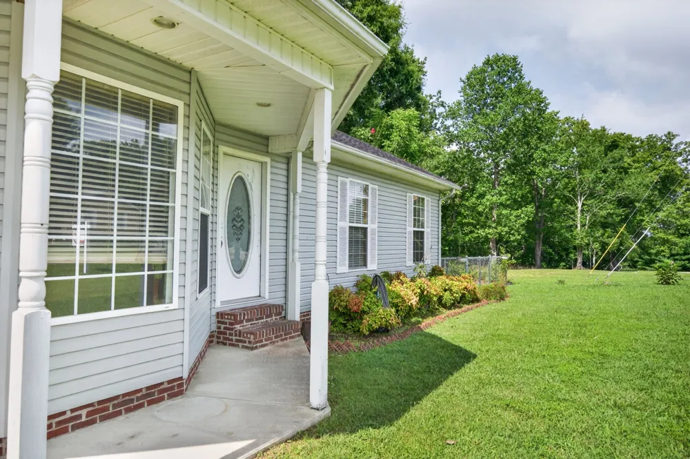 199 Moore Ln Dowelltown, TN 37059