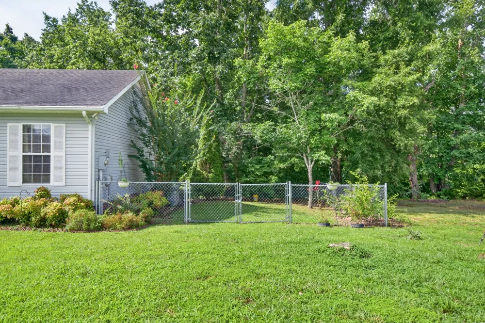 199 Moore Ln Dowelltown, TN 37059