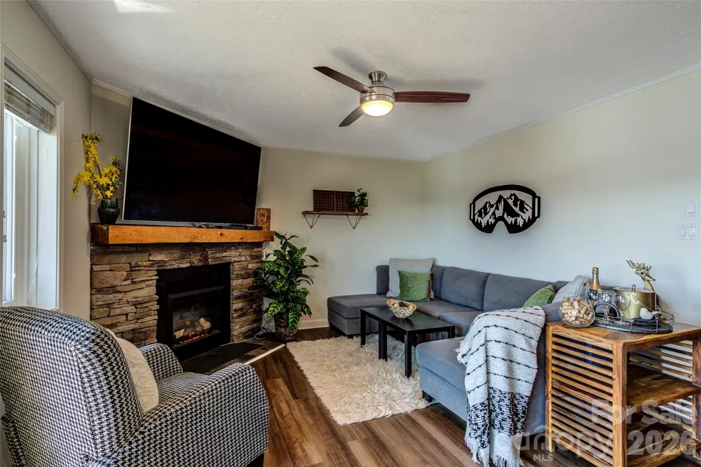 103 Sugar Ski Drive #332 Banner Elk, NC 28604