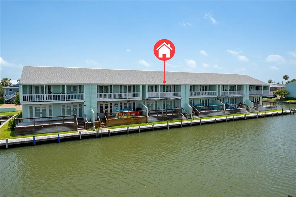 609 Lauderdale Drive Rockport, TX 78382