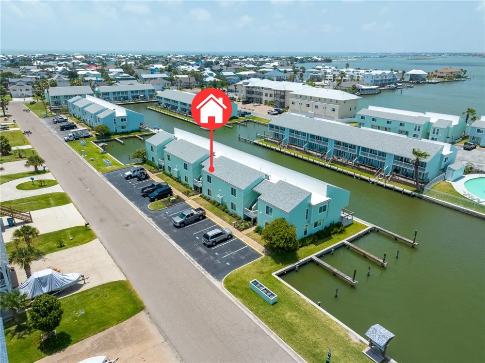 609 Lauderdale Drive Rockport, TX 78382