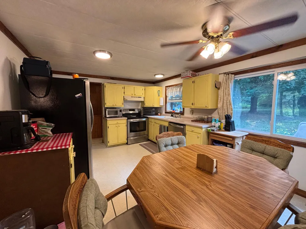 6003 Oceana Drive Hart, MI 49420