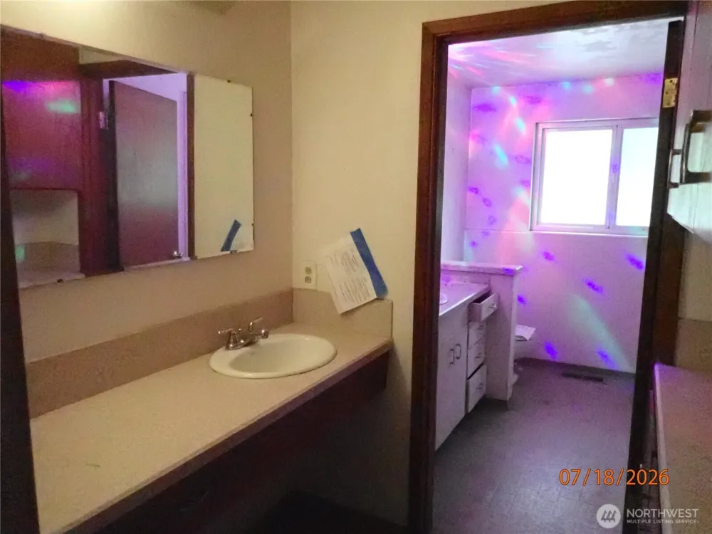 620 W Harriet Avenue Montesano, WA 98563