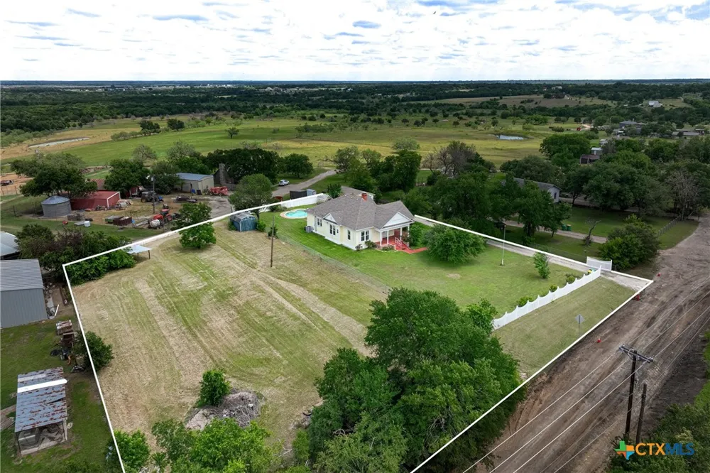 2967 S Old Robinson Road Lorena, TX 76655