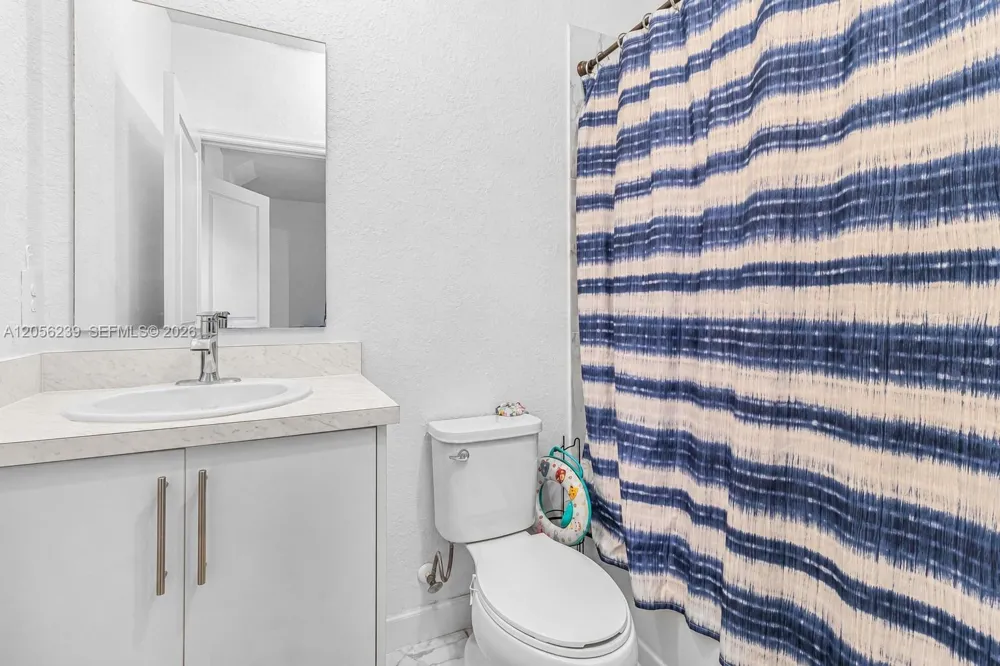 417 NW 12th Pl Florida City, FL 33034