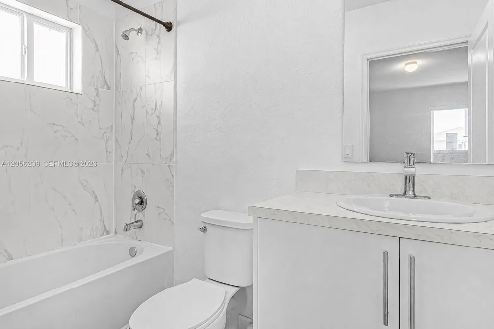 417 NW 12th Pl Florida City, FL 33034