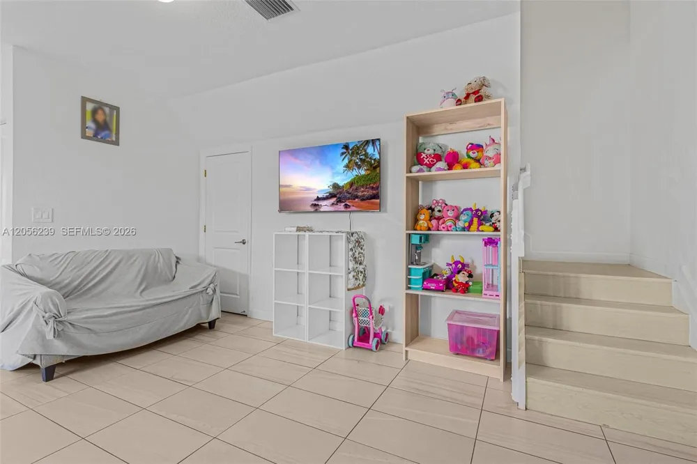 417 NW 12th Pl Florida City, FL 33034