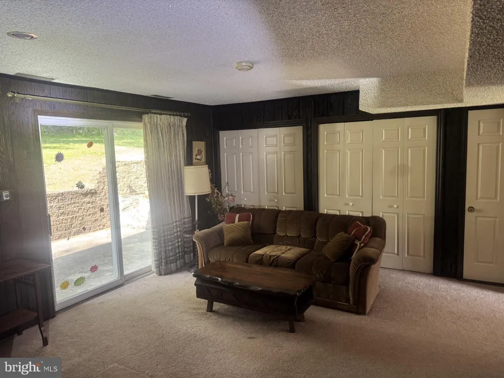 5 RAMSEY CT Ashland, PA 17921