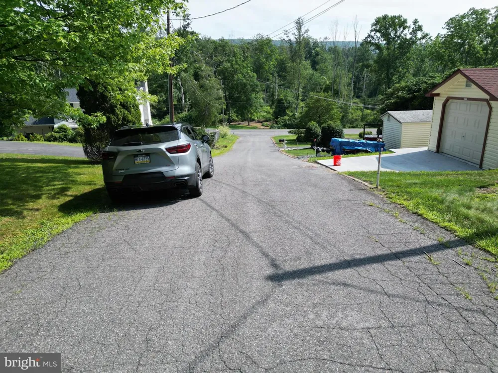 5 RAMSEY CT Ashland, PA 17921