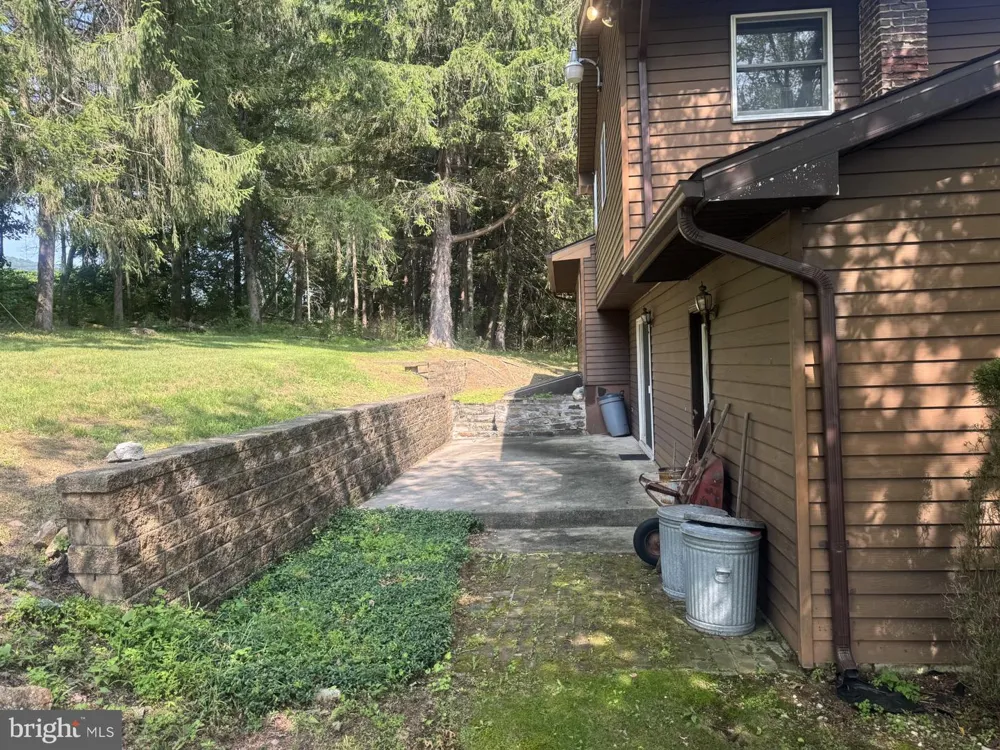 5 RAMSEY CT Ashland, PA 17921