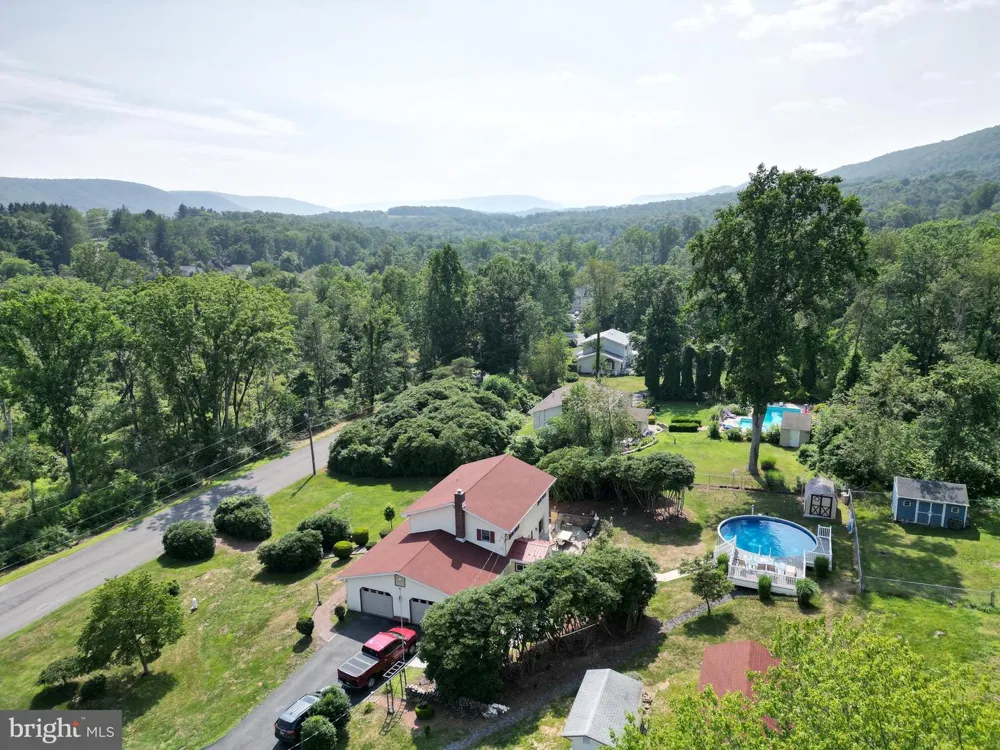 5 RAMSEY CT Ashland, PA 17921