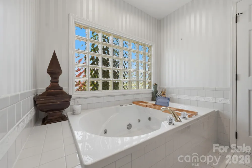358 Olde Charter Circle #8 Jefferson, NC 28640