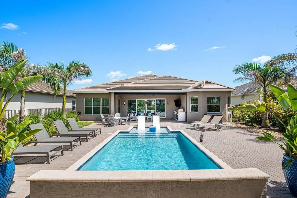 12818 SW Sea Goddess Lane Port St. Lucie, FL 34987