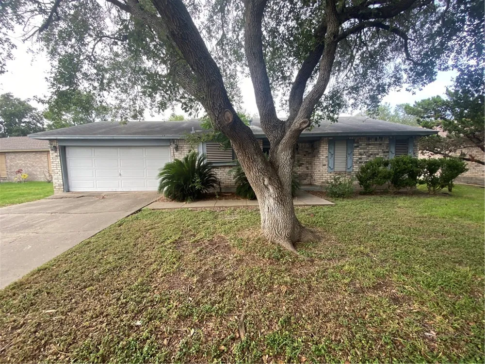 3710 Mendenhall Drive Corpus Christi, TX 78415