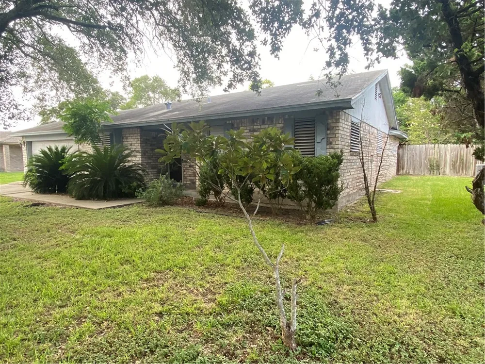 3710 Mendenhall Drive Corpus Christi, TX 78415