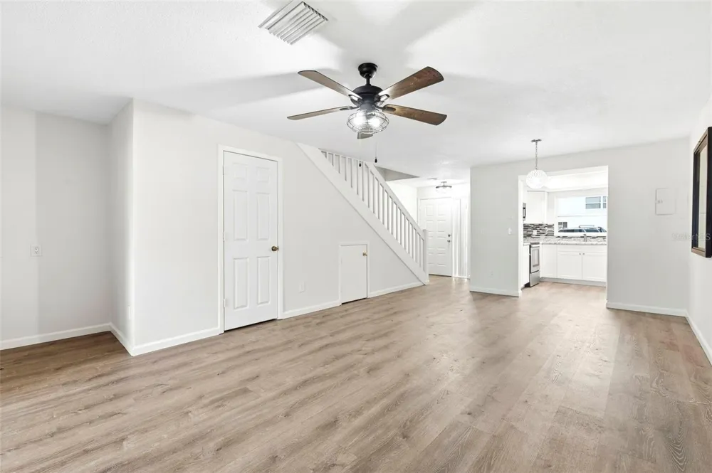 2871 S PINES DRIVE #31 Largo, FL 33771