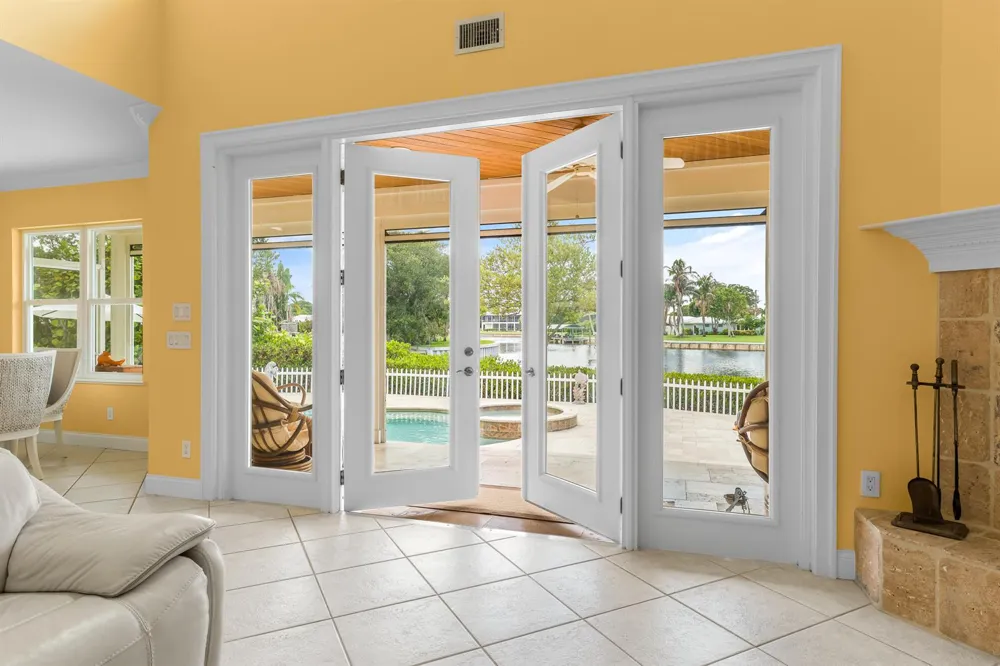 2165 6TH COURT SE Vero Beach, FL 32962