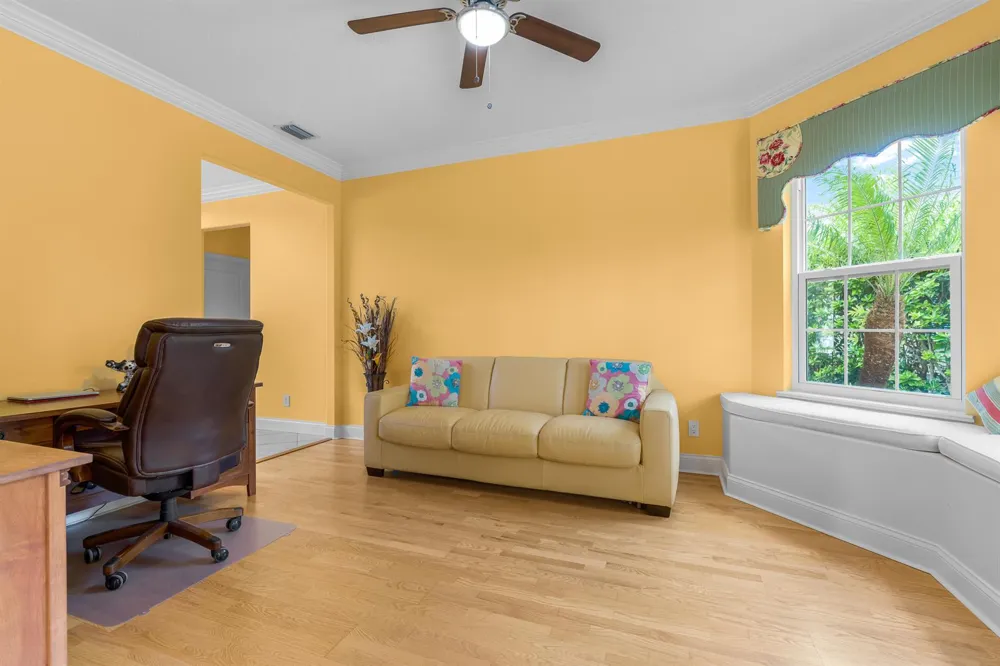 2165 6TH COURT SE Vero Beach, FL 32962