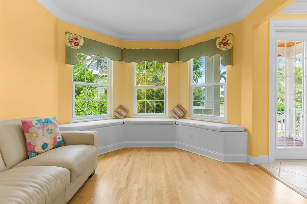 2165 6TH COURT SE Vero Beach, FL 32962