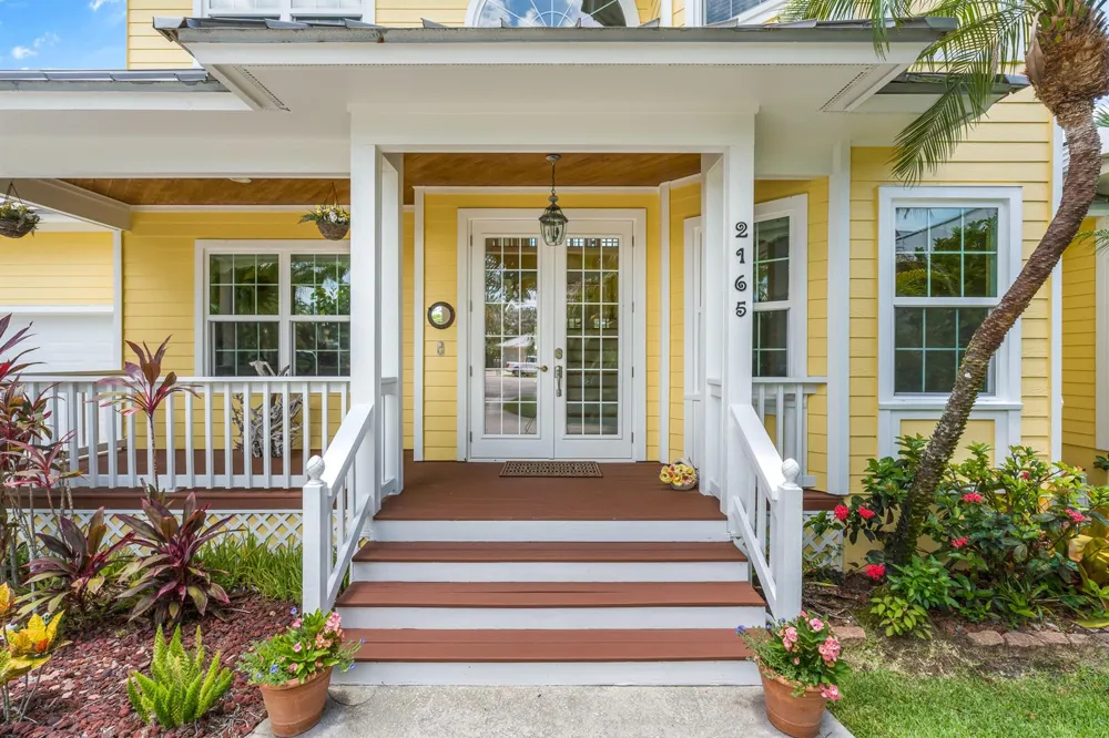 2165 6TH COURT SE Vero Beach, FL 32962