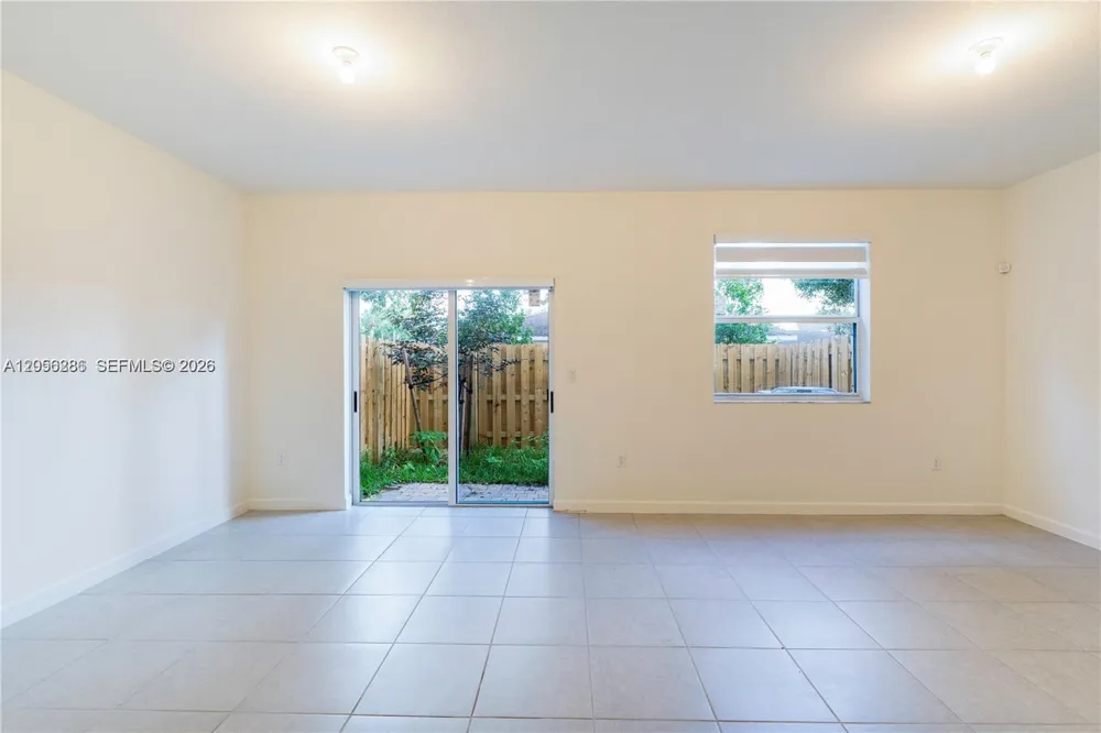 5514 NW 27th St #5514 Lauderhill, FL 33313