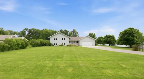 104 Golden Spike Road