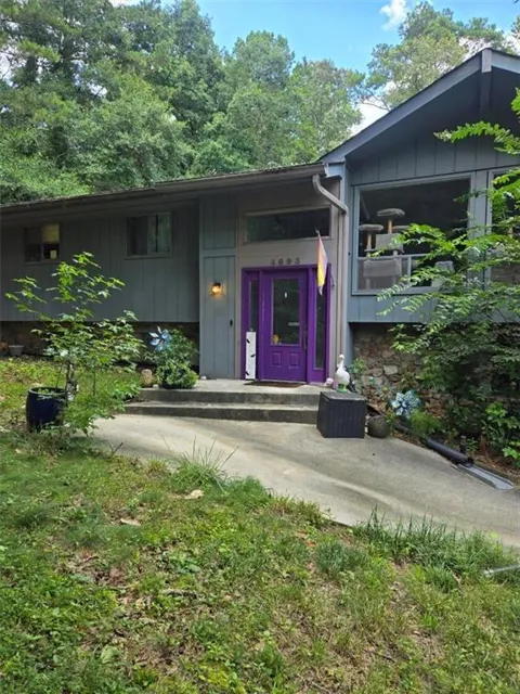 4693 Rivercliff Drive