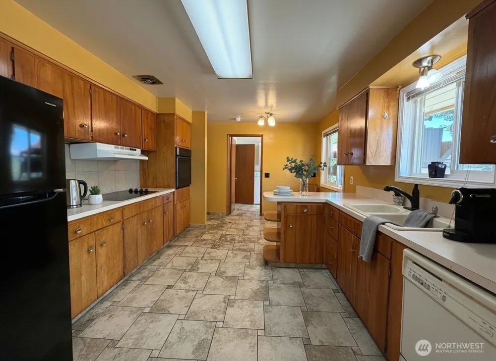 1225 21st Street SE Auburn, WA 98002
