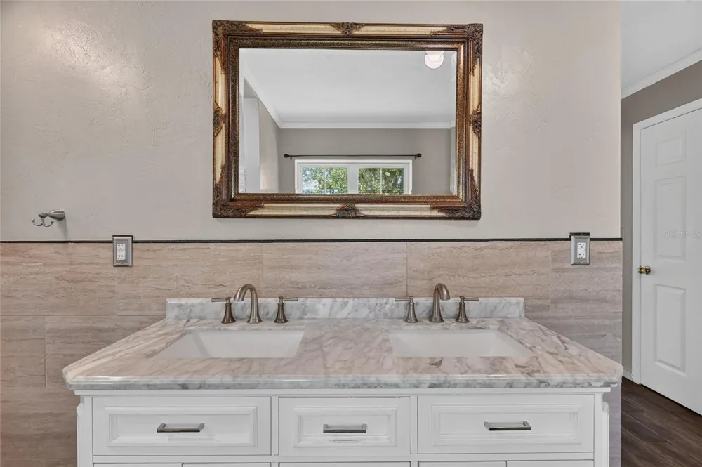 8544 NW 160TH AVENUE Morriston, FL 32668