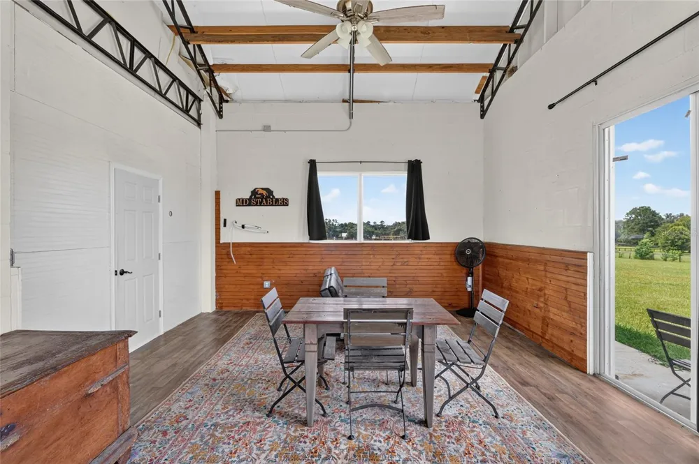 8544 NW 160TH AVENUE Morriston, FL 32668