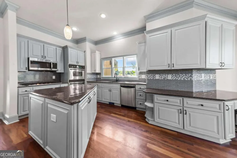 1031 Jasmine LN Madison, GA 30650