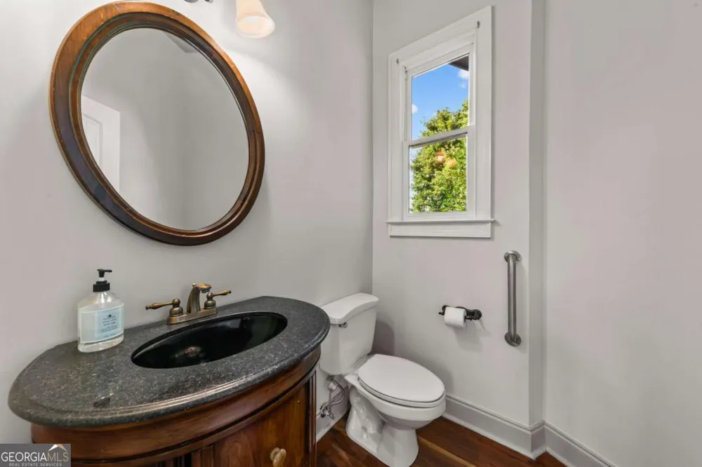 1031 Jasmine LN Madison, GA 30650