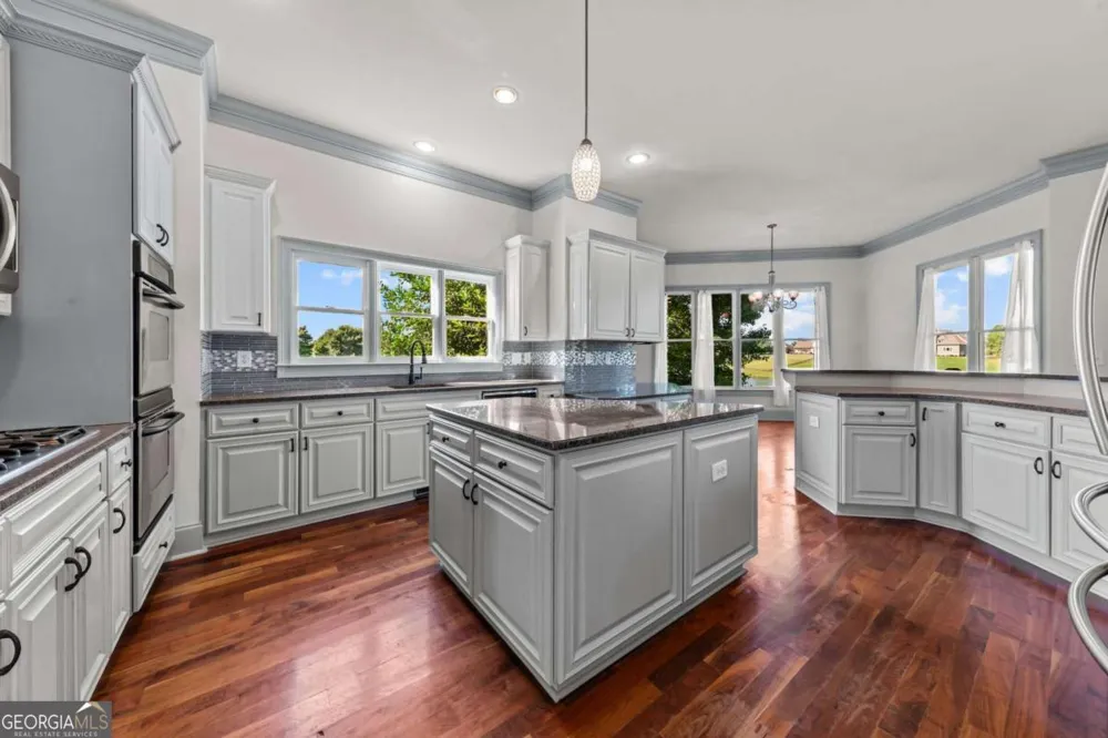 1031 Jasmine LN Madison, GA 30650