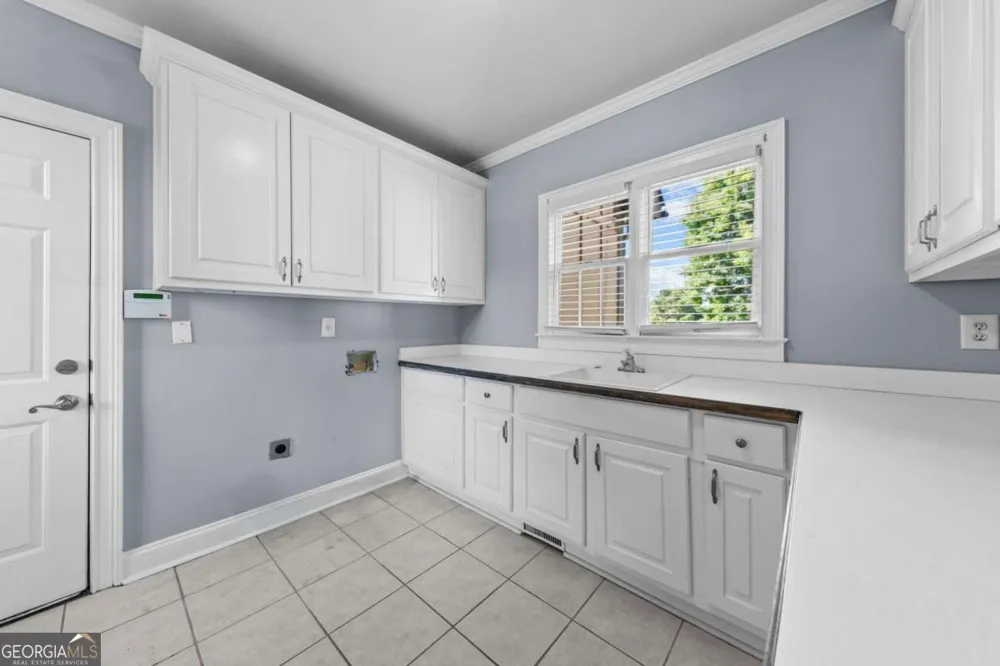 1031 Jasmine LN Madison, GA 30650