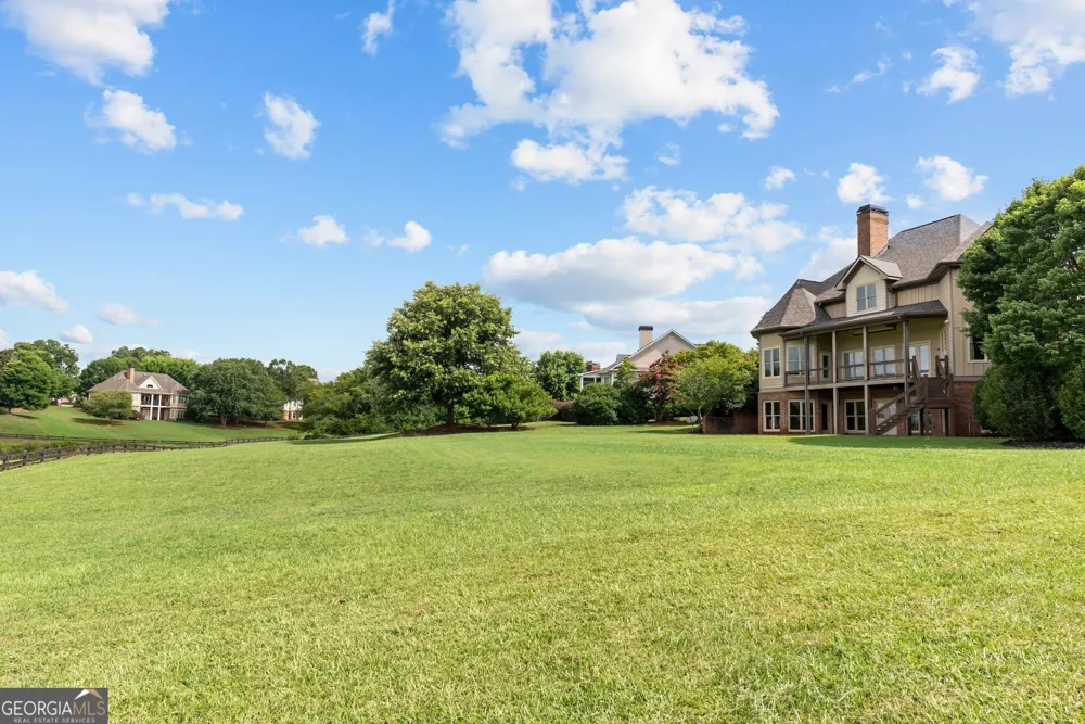 1031 Jasmine LN Madison, GA 30650