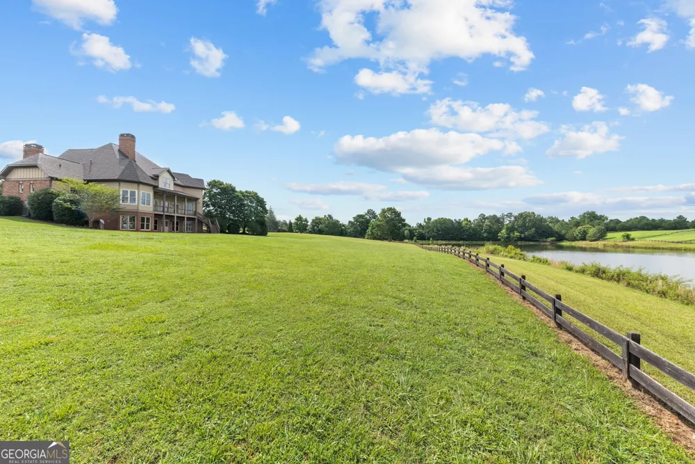 1031 Jasmine LN Madison, GA 30650