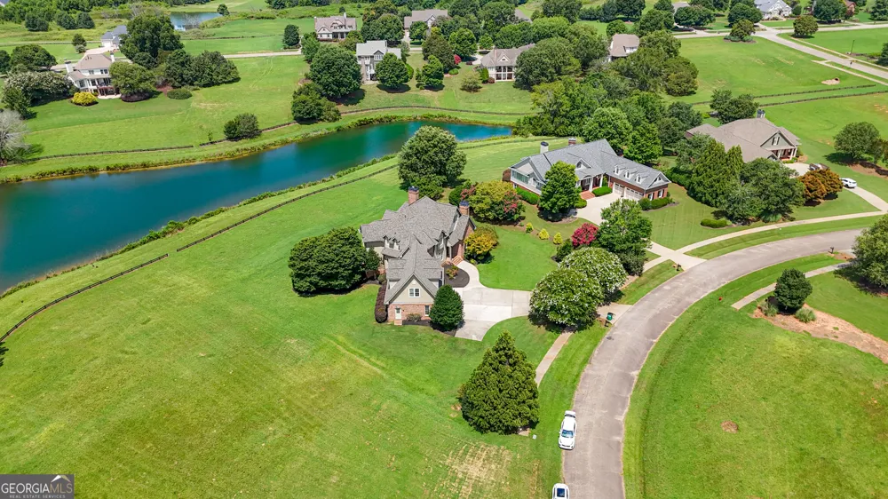 1031 Jasmine LN Madison, GA 30650