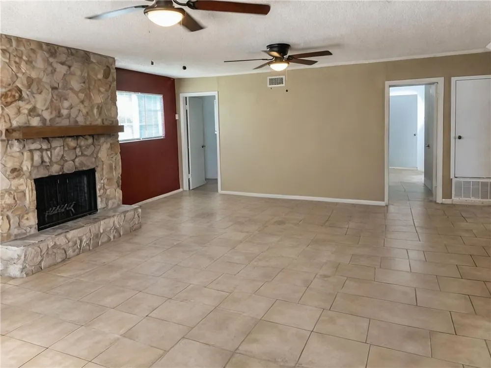 735 Chase Drive Corpus Christi, TX 78412