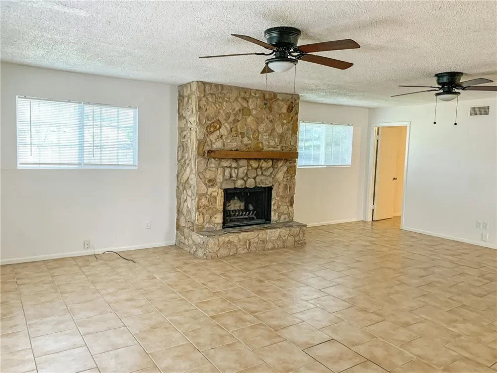 735 Chase Drive Corpus Christi, TX 78412