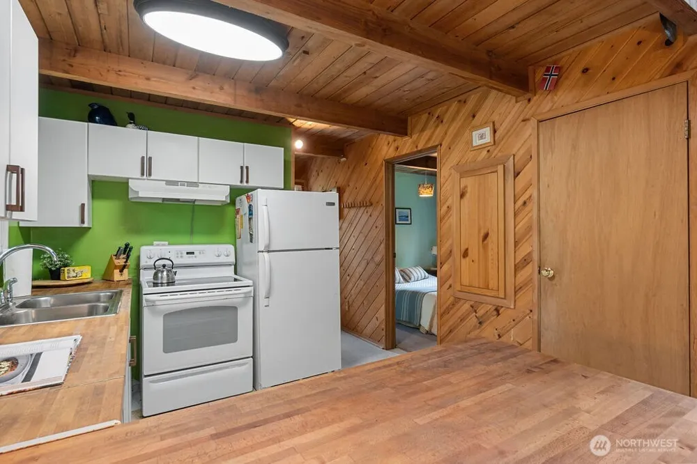 12 B   Port Susan Drive Hat Island, WA 98206