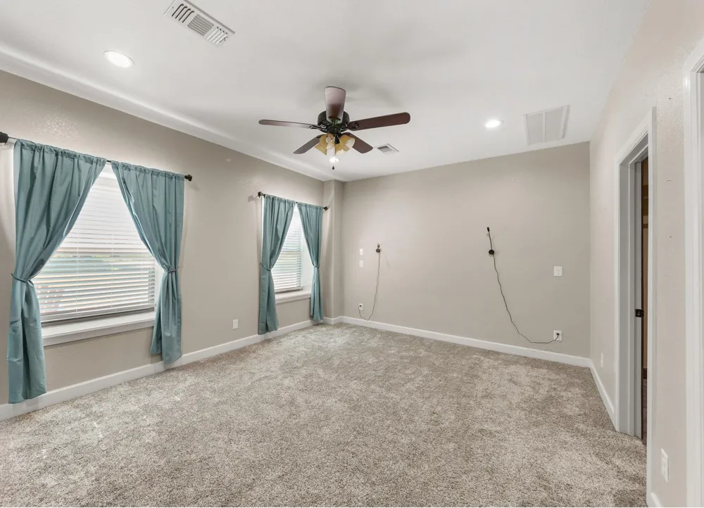659 Brit Bailey Boulevard Angleton, TX 77515
