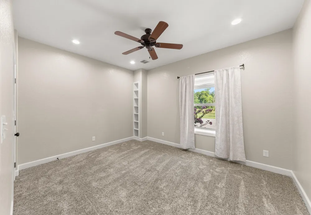 659 Brit Bailey Boulevard Angleton, TX 77515