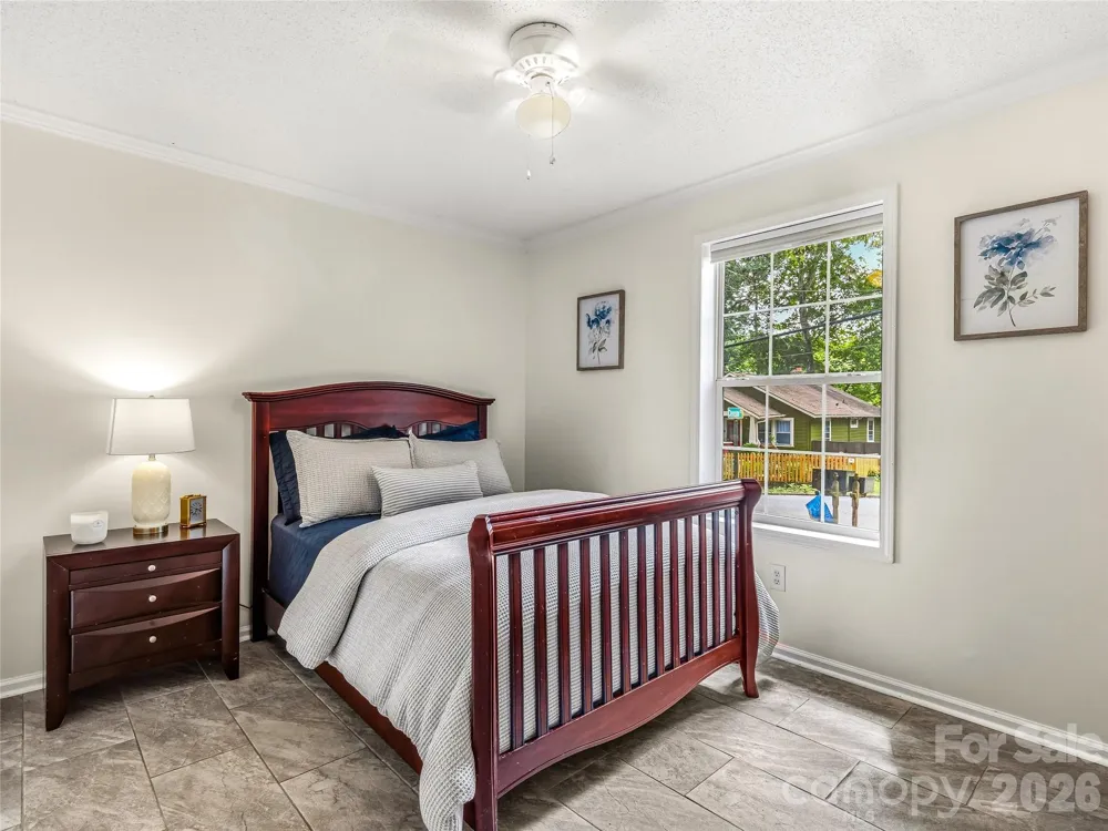 144 Hanover Street Asheville, NC 28806