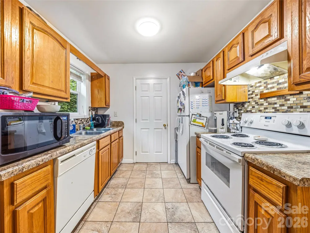 144 Hanover Street Asheville, NC 28806