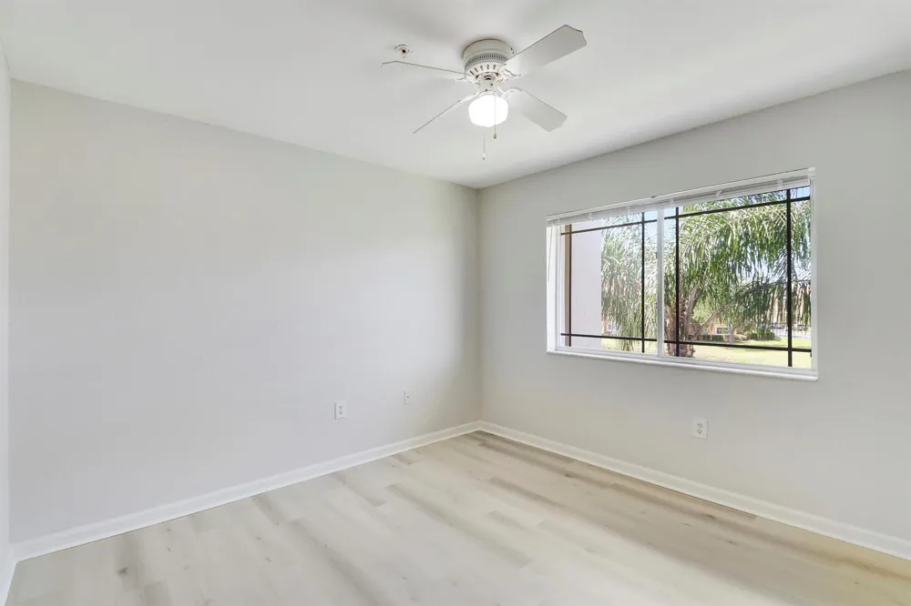 121 SW Palm Drive #306 Port St. Lucie, FL 34986