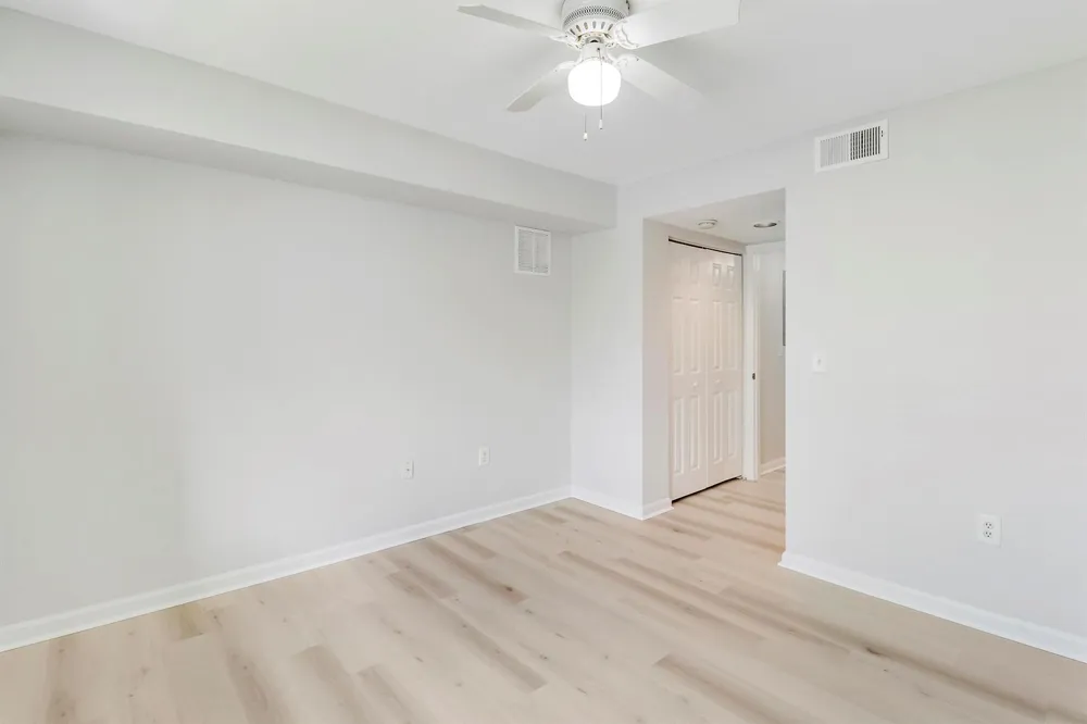121 SW Palm Drive #306 Port St. Lucie, FL 34986