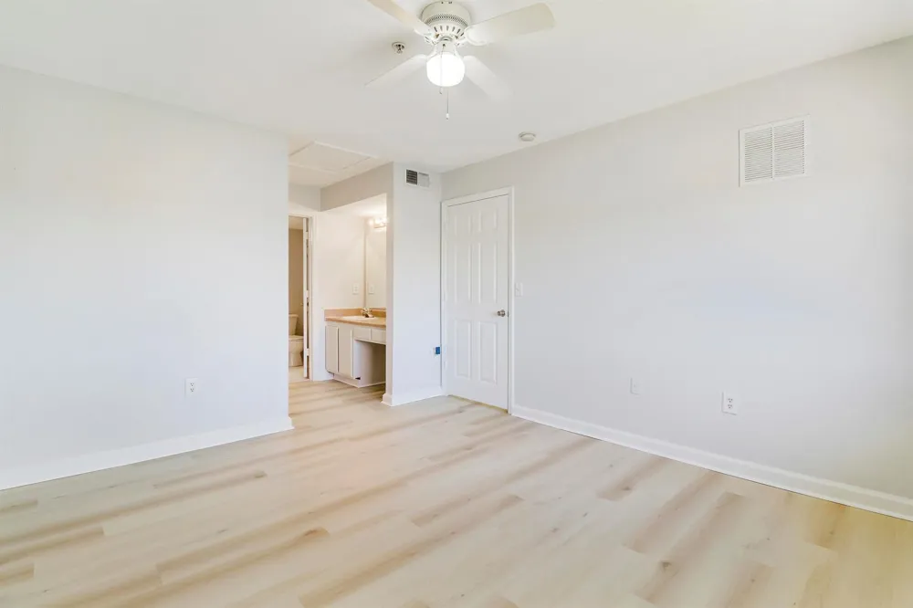 121 SW Palm Drive #306 Port St. Lucie, FL 34986