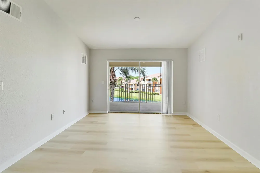 121 SW Palm Drive #306 Port St. Lucie, FL 34986