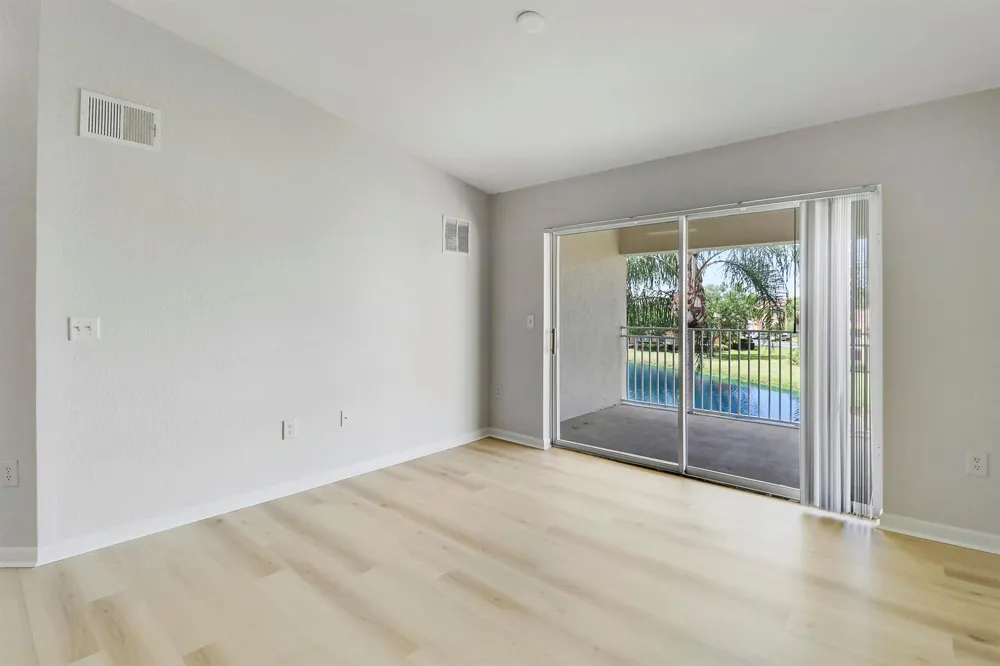 121 SW Palm Drive #306 Port St. Lucie, FL 34986