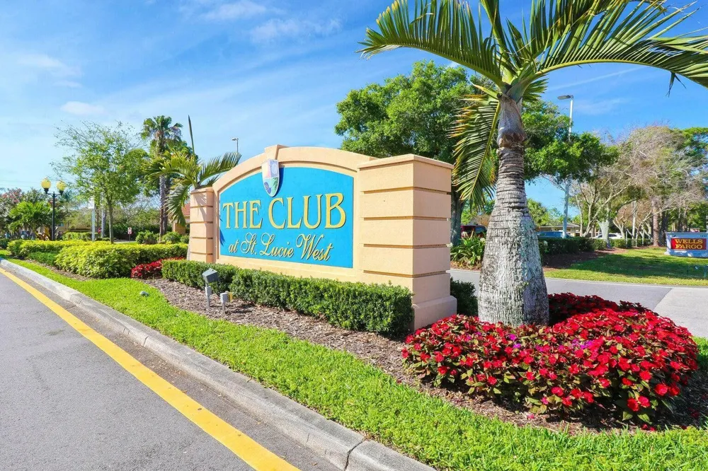121 SW Palm Drive #306 Port St. Lucie, FL 34986